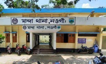 স্বাক্ষর নেওয়ার অভিযোগে আদালতে মামলা
